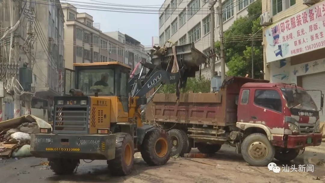 潮阳潮南水灾：潮阳谷饶积水基本消退，加紧消灭灾痕