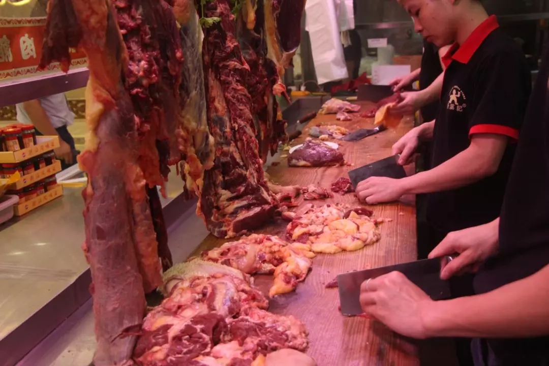 汕头蔡溪记牛肉馆环境怎么样，牛肉和牛肉丸好吃吗？