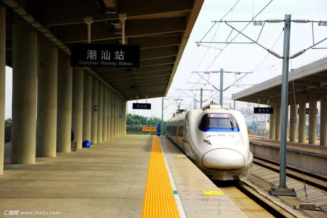 今年第22号台风“山竹”影响深圳北站开往广深港、厦深方向的列车全部停运。 